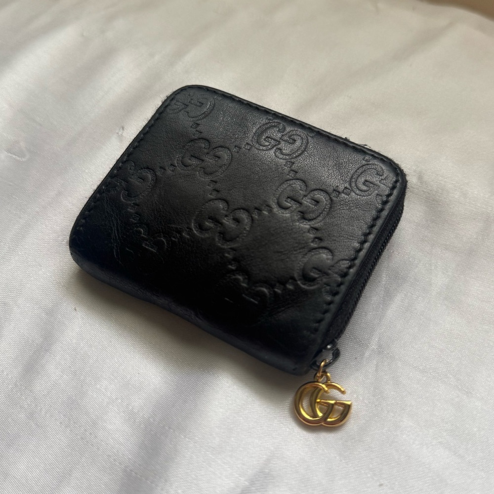 Gucci Black Leather Zipper Coin Pouch Purse